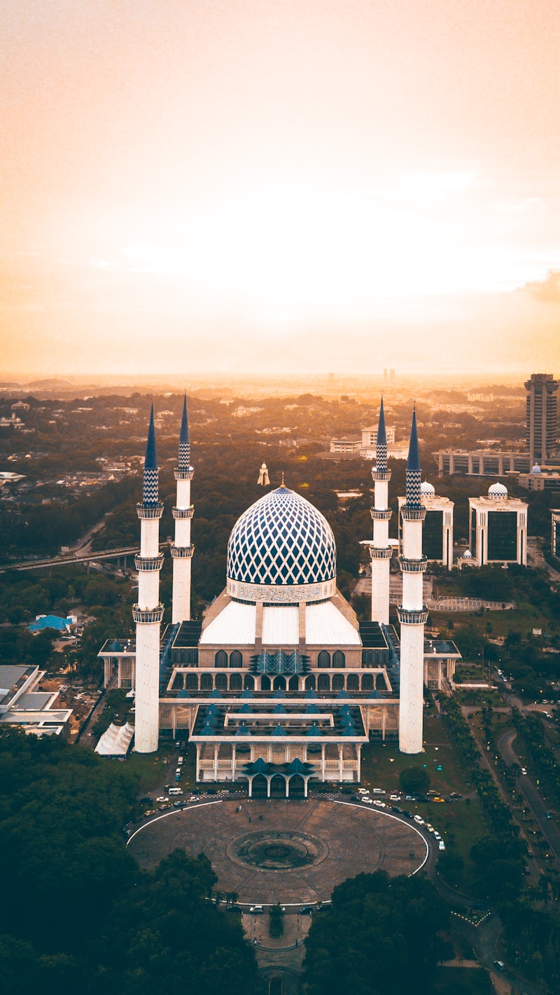 Islamic home finance murabaha mortgage UAE 2025 halal property