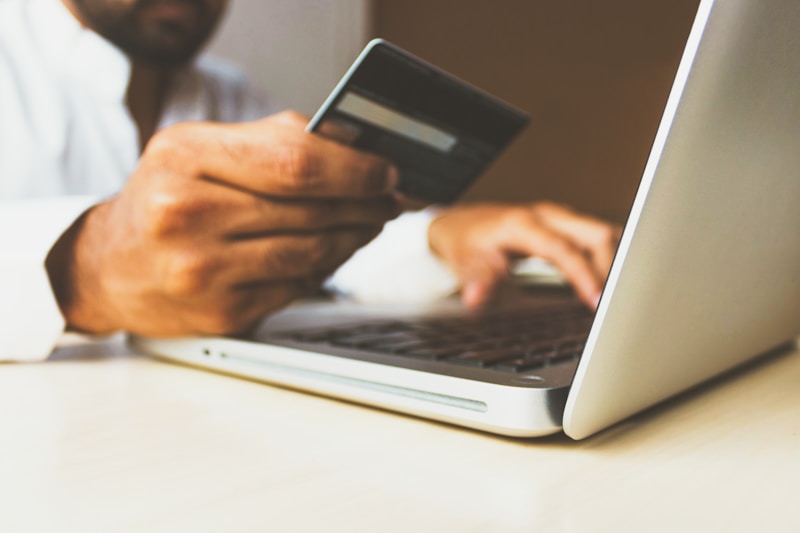 Zero balance bank account UAE 2025 digital banking